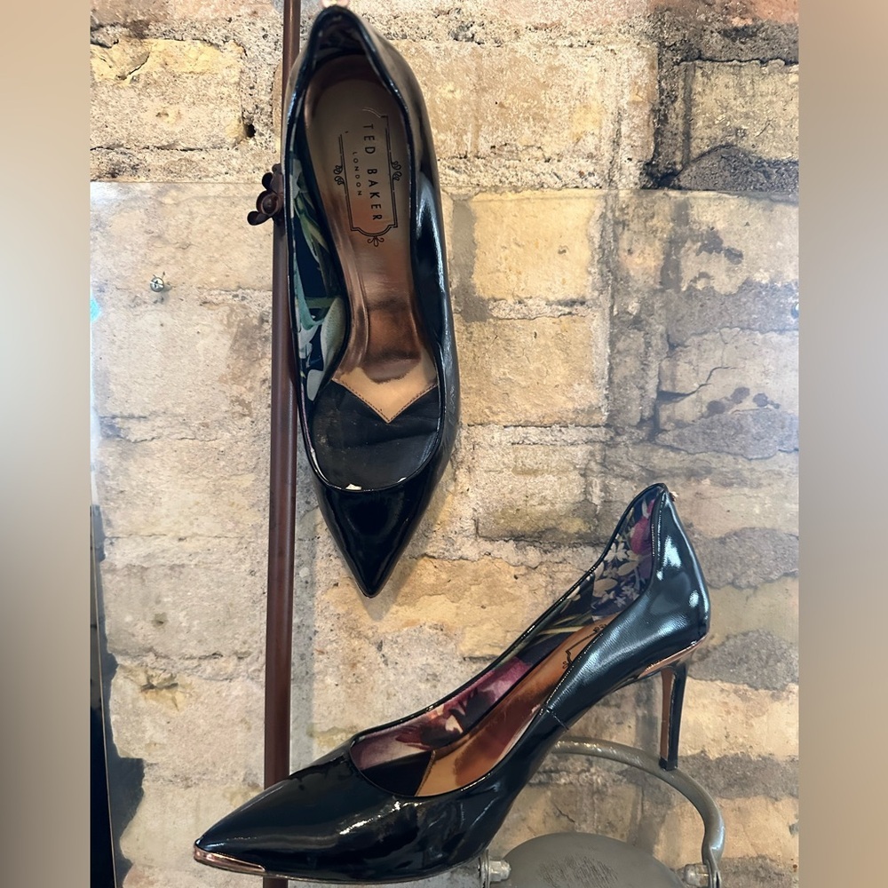 Ted Baker Black Patent Pointed Toe Heels with Floral Lining